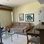 Flat No Pituba Sol 302 E 311